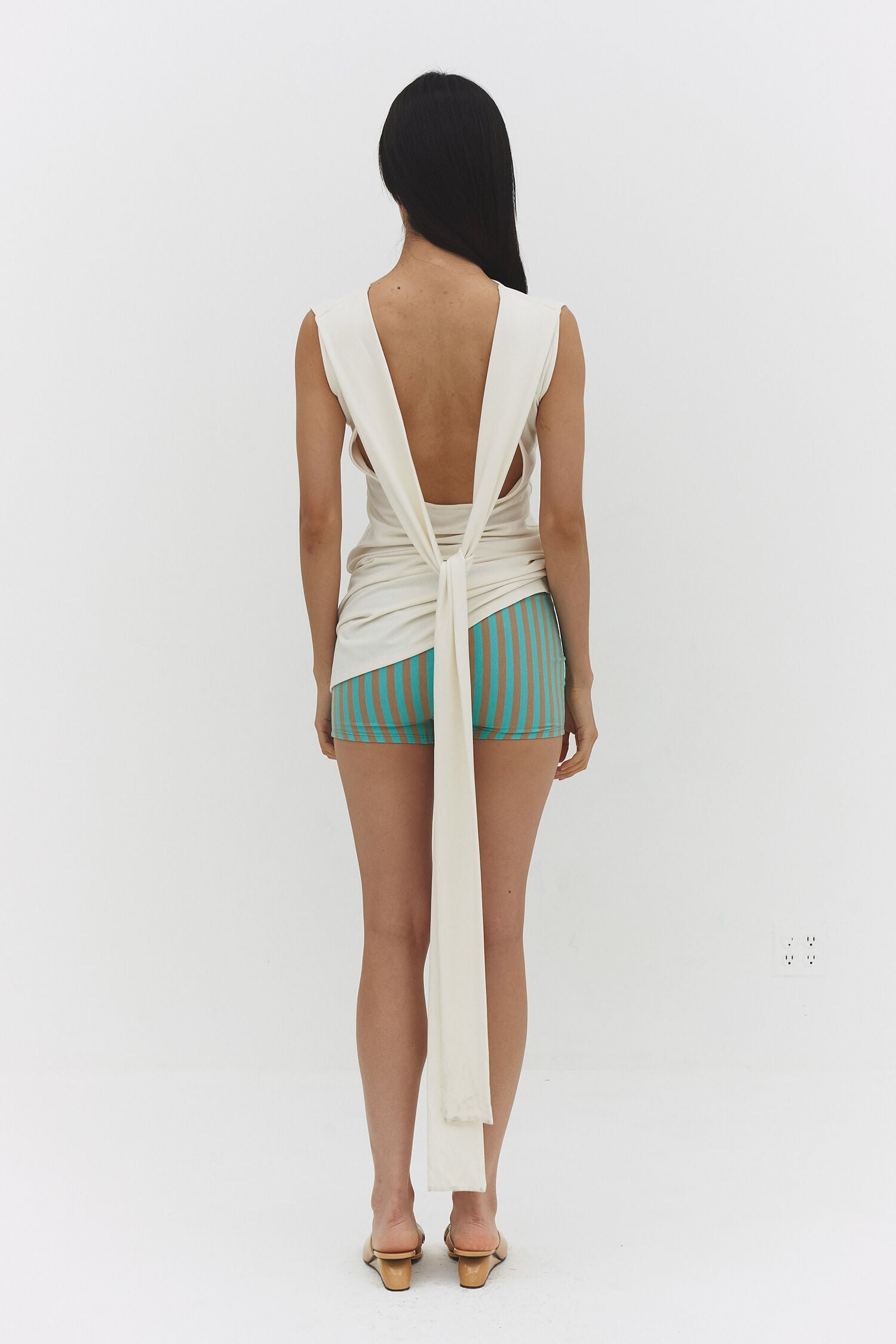 FindmeNowTheLabel Beatriz mini dress in off-white fabric, featuring a stylish design perfect for casual or semi-formal wear.