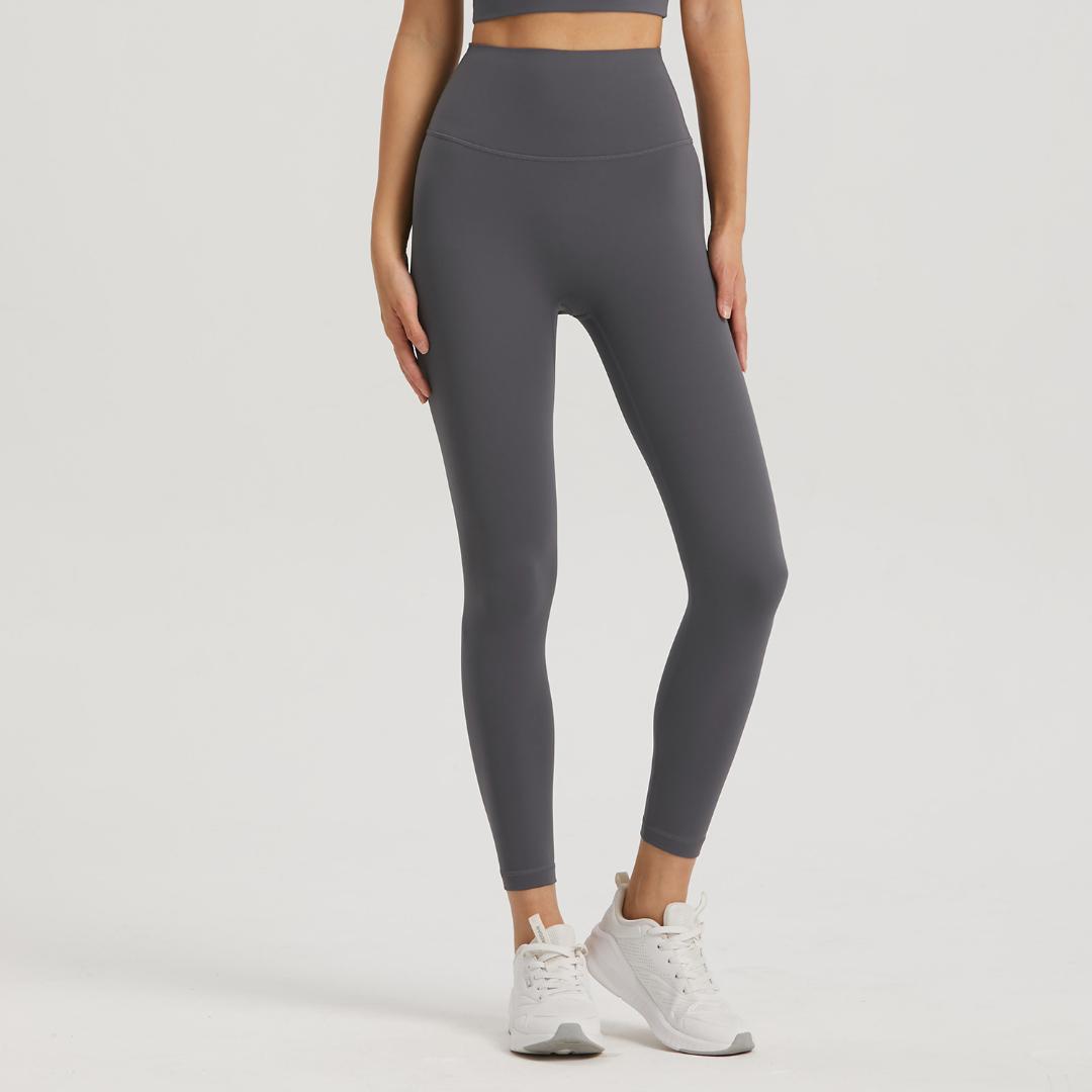 BLACKOUT BARBELL Omni Leggings in dark gray, form-fitting athletic leggings with a seamless design and comfortable stretch fabric.