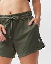 Dark moss Goal Five G5 Advance 4.5-inch knit shorts with a comfortable, casual fit, displayed on a neutral background.