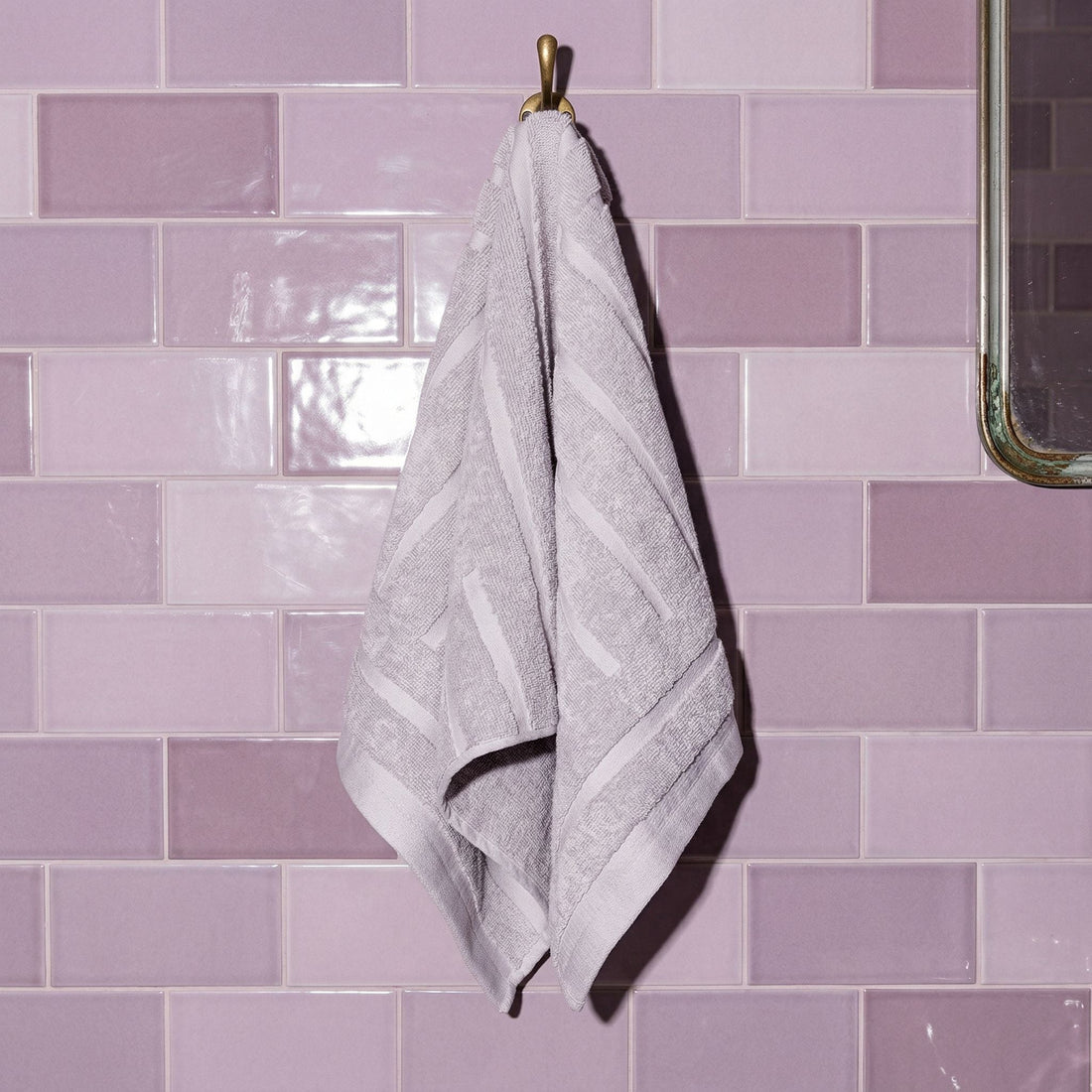 Italic Capri Australian Cotton hand towel for home bath, soft and absorbent white cotton towel with textured weave.
