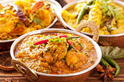 Igotchu Curry Seasoning jar with colorful spice blend, ideal for enhancing curry dishes and flavorful cooking.