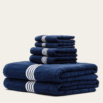 Soft white Nautilus Australian cotton bath towel by Italic, showcasing plush texture and luxurious quality for home use.