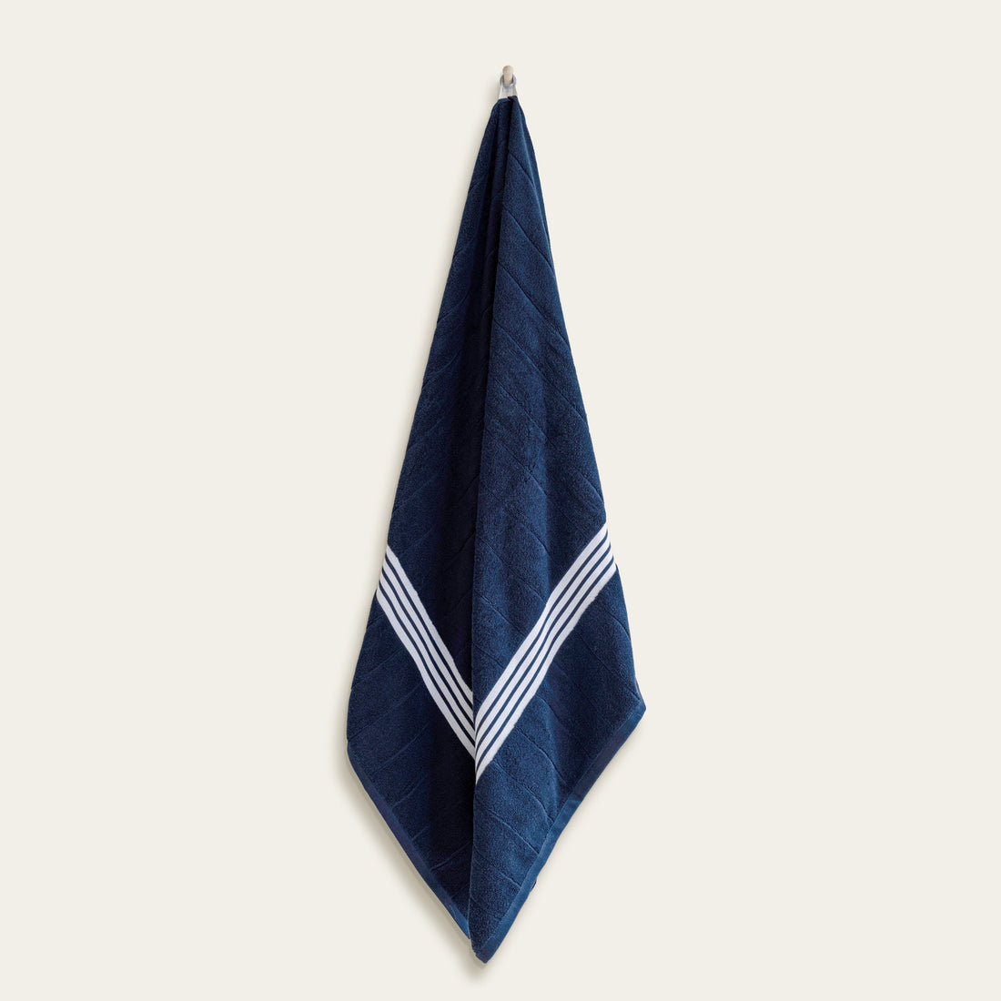 Italic Nautilus Australian Cotton Bath Towel, soft white towel with textured weave for luxury bath linen.