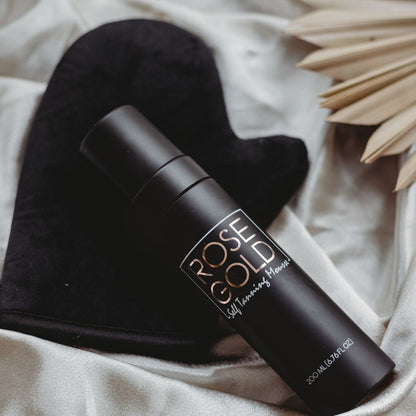 Rose Gold Sunless Self Tanning Starter Kit bundle with mousse and tanning mitt for a natural glow application.