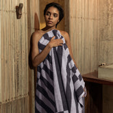 Italic Shadmoor Australian Cotton Bath Towel in Lilac, soft and plush home-bath towel displayed on a bathroom rack.