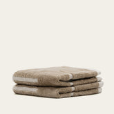 Soft Sorrel Australian Cotton towel by Italic, showing plush texture and white color, suitable for luxurious bathroom use.