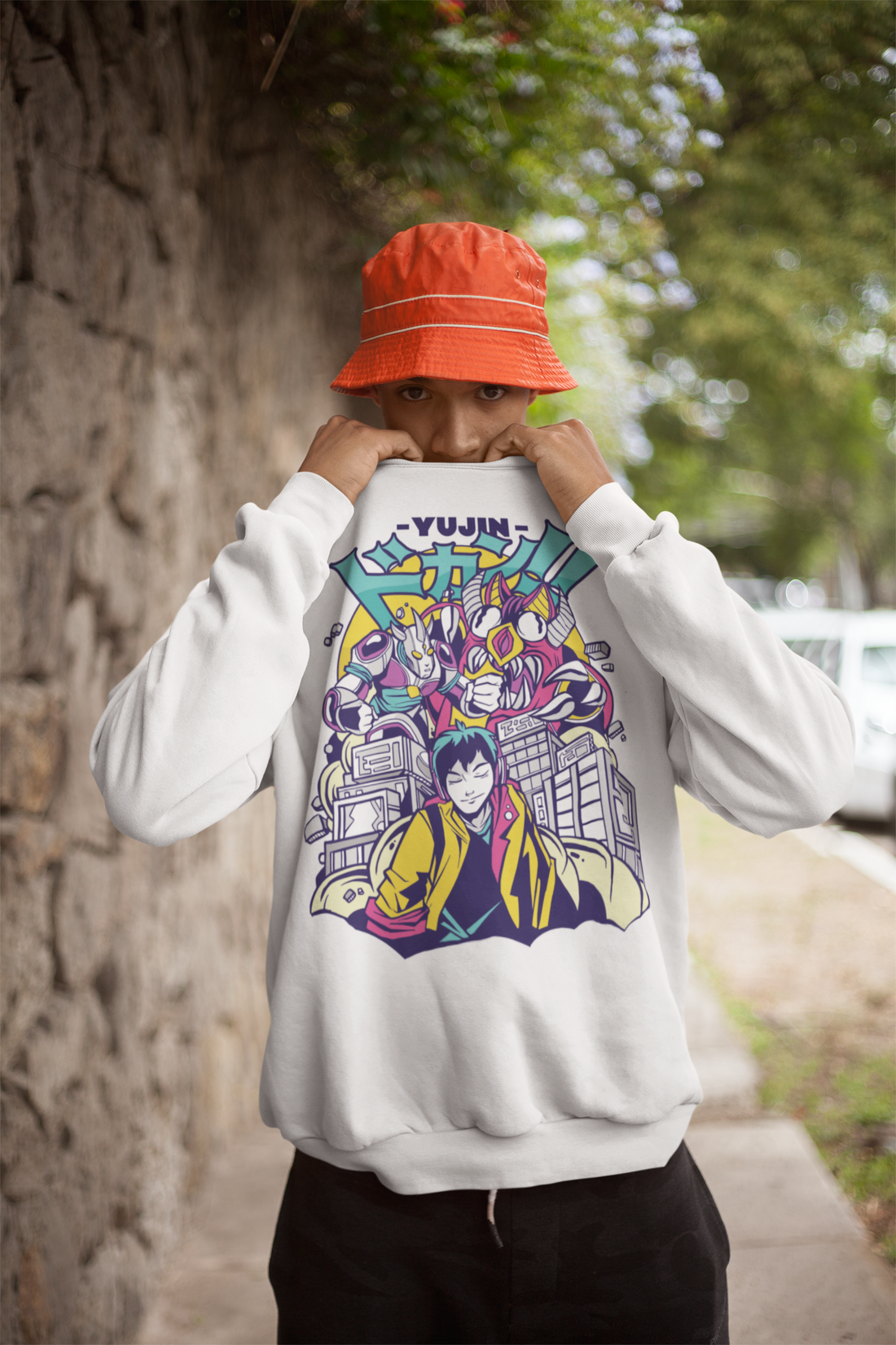 Yūjin Clothing City Life Premium Sweatshirt with a relaxed fit and urban-inspired design in soft, comfortable fabric.