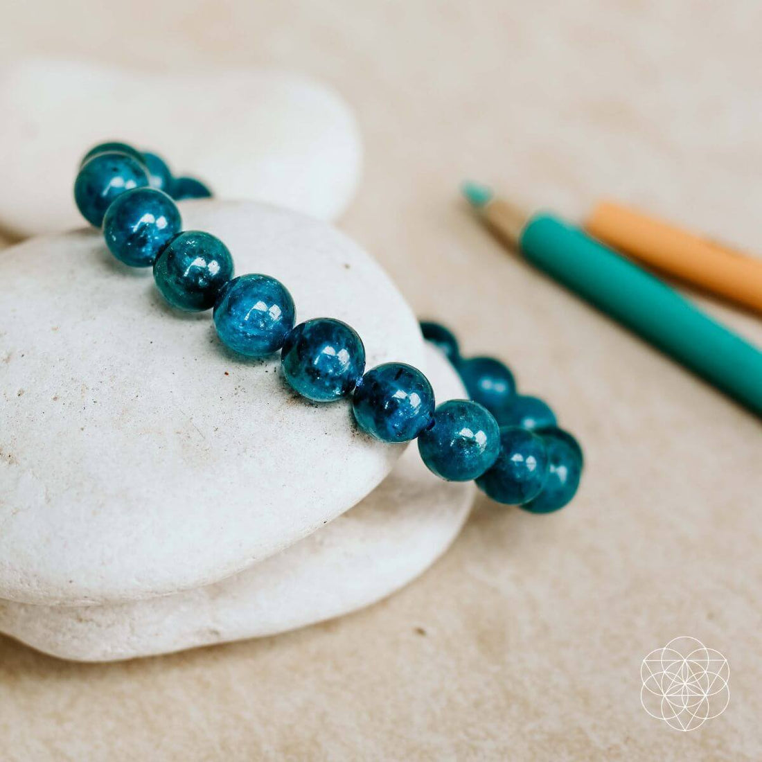 Conscious Items The Brighter Future bracelet featuring a sleek design with a silver-tone finish on a delicate chain.