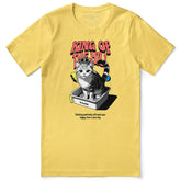 Yūjin Clothing King of the Hill cat T-Shirt featuring a graphic of a proud cat wearing a crown on a casual tee.