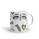 Yūjin Clothing honey-themed mug with a smooth ceramic surface, featuring a warm honey design and comfortable handle.